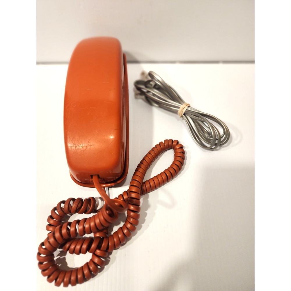 Vintage Western‎ Electric  Orange Trimline Telelphone Touch Tone 10 Buttons Prop